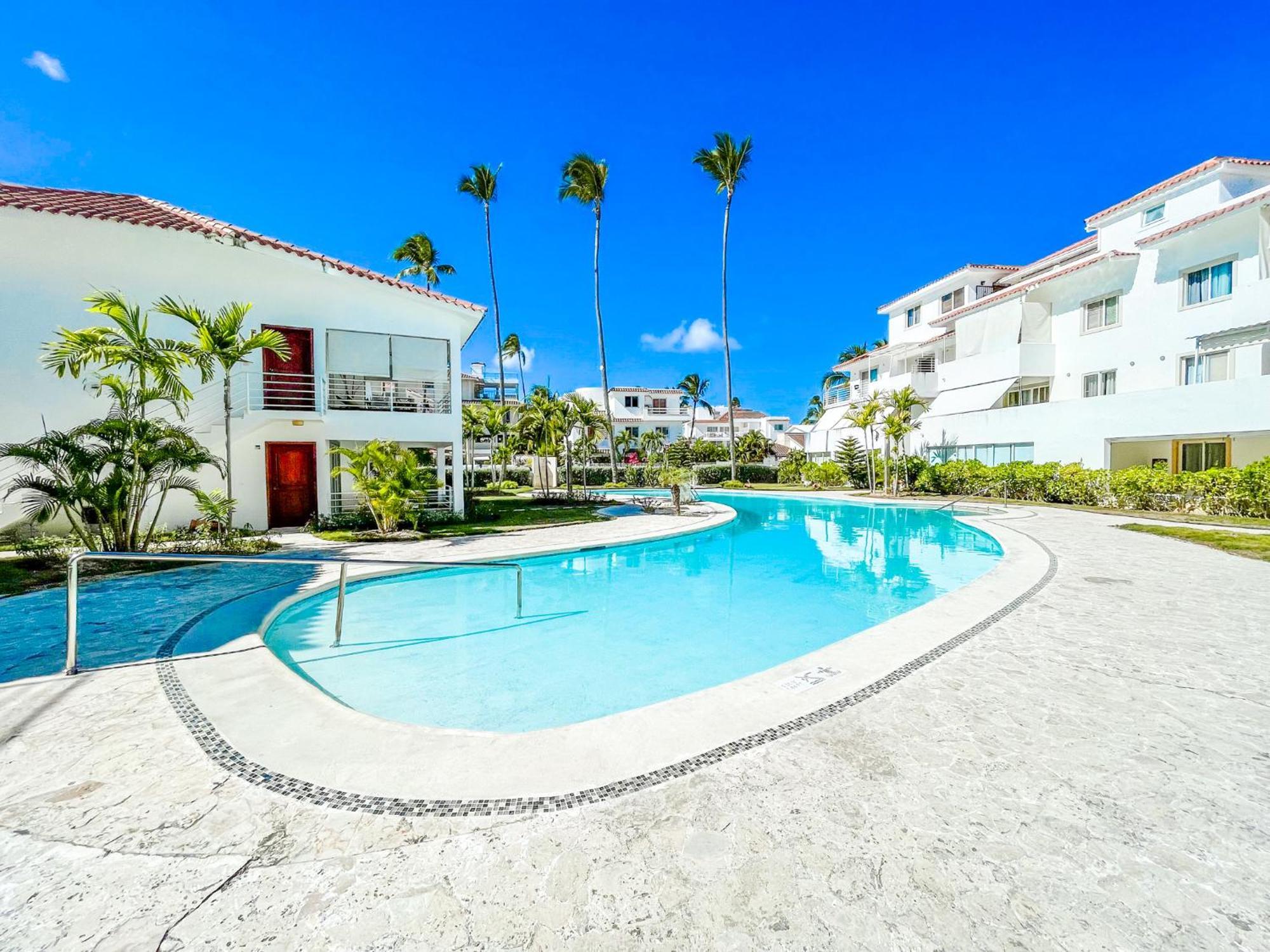 Skyline Ocean Breeze Hotel With View Los Corales Bbq Wifi Beach Club & Spa ปุนตากานา ภายนอก รูปภาพ